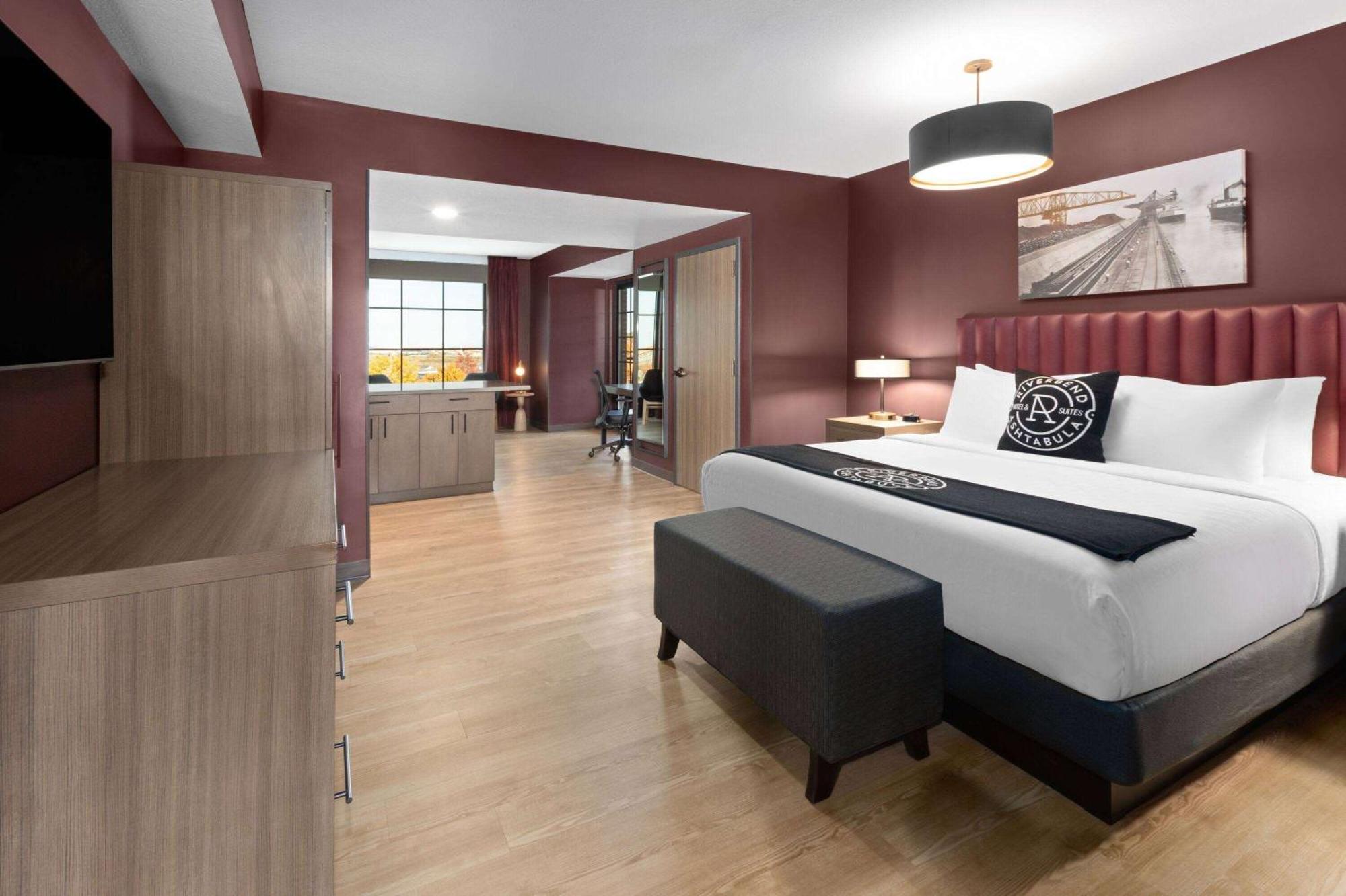 Riverbend Hotel And Suites, Trademark Collection By Wyndham Ashtabula Ngoại thất bức ảnh