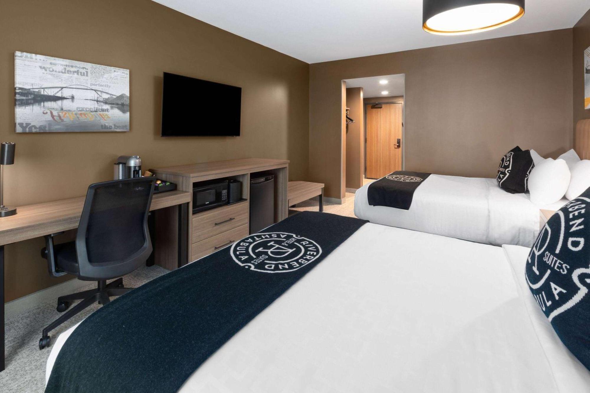Riverbend Hotel And Suites, Trademark Collection By Wyndham Ashtabula Ngoại thất bức ảnh