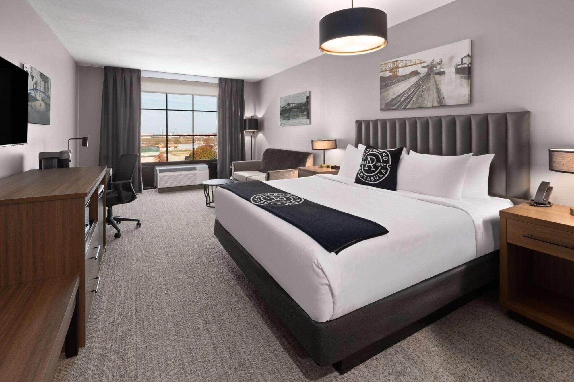 Riverbend Hotel And Suites, Trademark Collection By Wyndham Ashtabula Ngoại thất bức ảnh